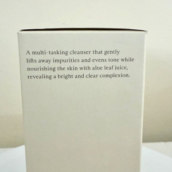 Oak Essentials Pure Gel Cleanser 8 oz Clean Skincare New Sealed - Picture 11 of 14